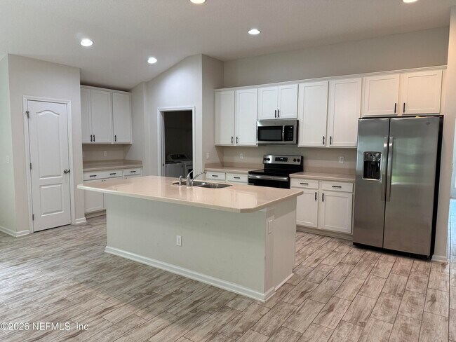 Foto del edificio - 12191 Rouen Cove Dr