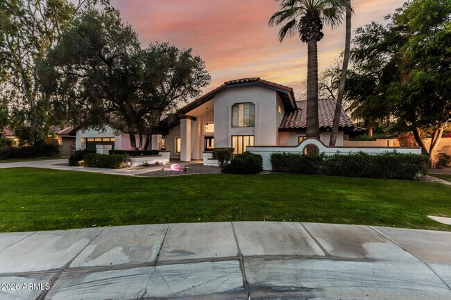 Building Photo - 10508 N 97th St