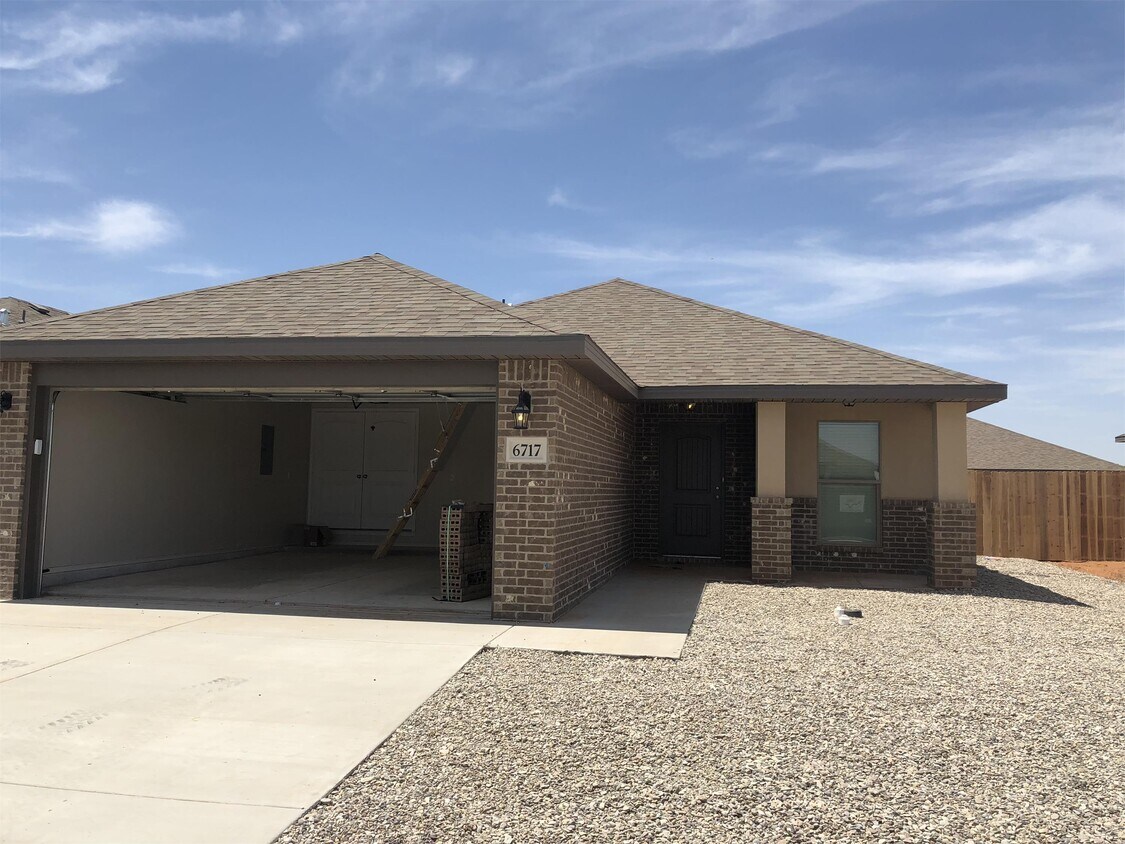 6717 Brand Ln, Midland, TX 79705 House Rental in Midland, TX