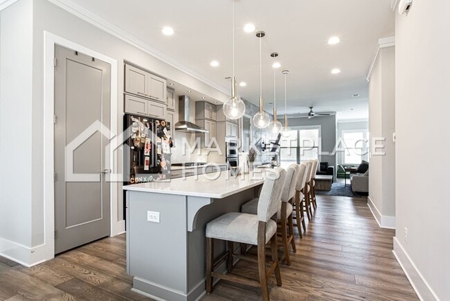 Building Photo - 3594 Parkhaven Pl