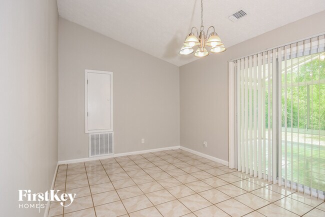 Foto del edificio - 1214 Shelton Way