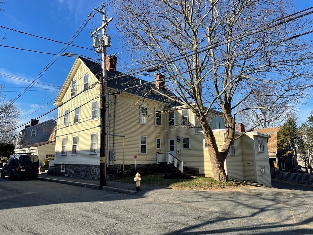 Primary Photo - 57 Elm St