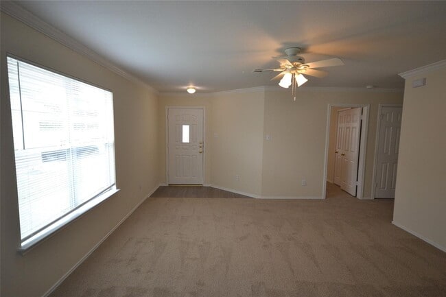 Foto del edificio - Beautifully Renovated Single-Story Gem in Leander