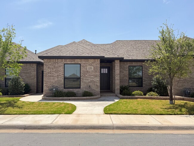 Building Photo - 1316 Milltown Rd