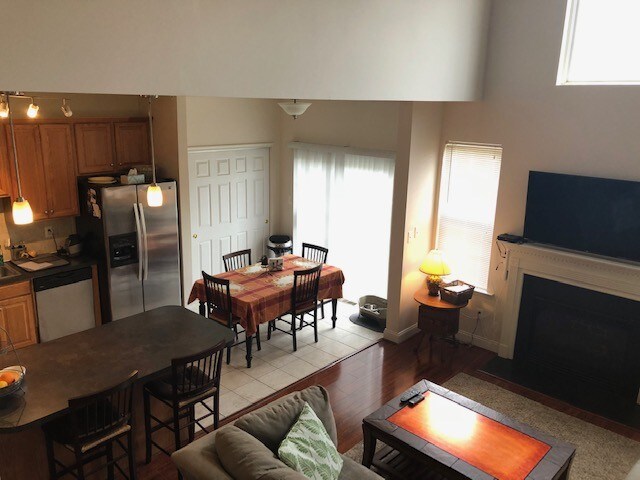 Foto del edificio - 187 Mountain View Dr