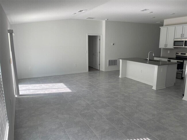 Foto del edificio - 4231 Green Gables Pl