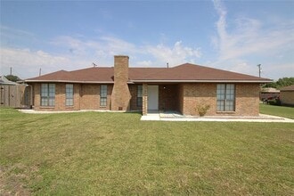 Building Photo - 3523 Sachse Rd