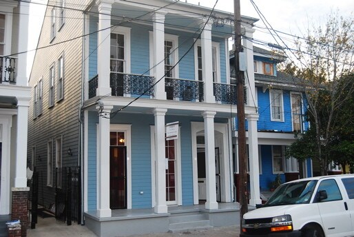 Outside - 920 Jackson Ave