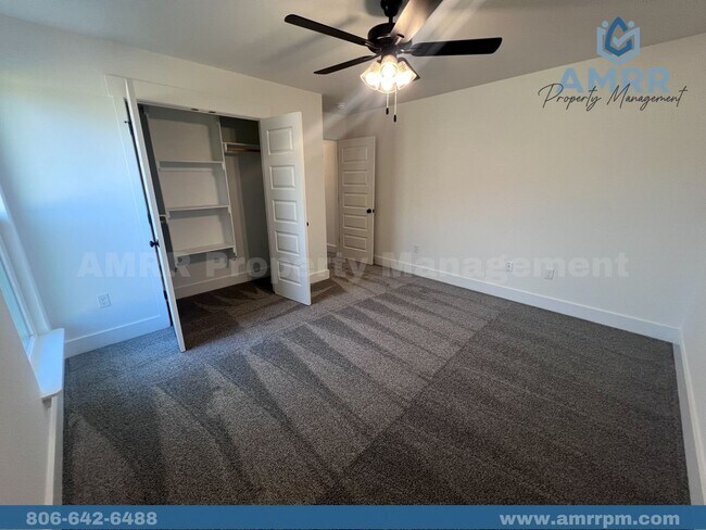 Foto del edificio - 337 E Greystone Square
