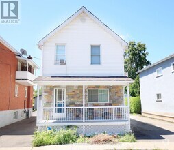 Building Photo - 296 Altha Ave