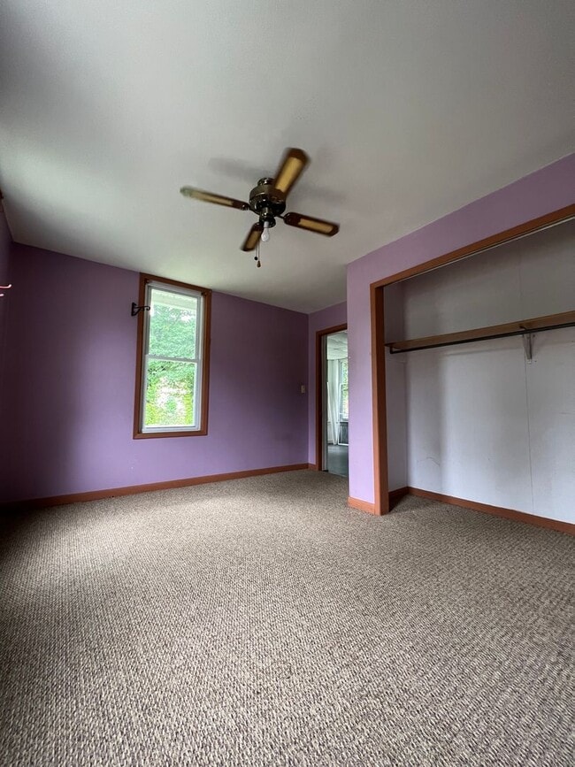 Building Photo - 824 Johnson St