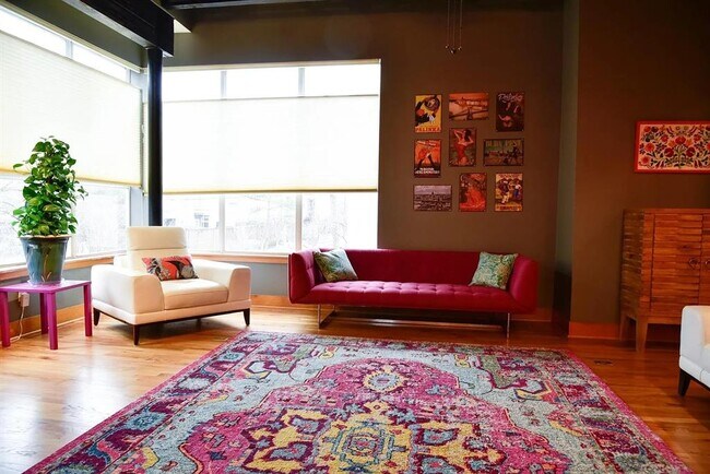 Foto del edificio - 2303 Whitney St