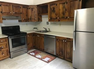 19-320 Woodland Dr