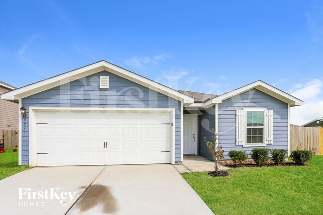 Building Photo - 5551 Rainbow Rd.