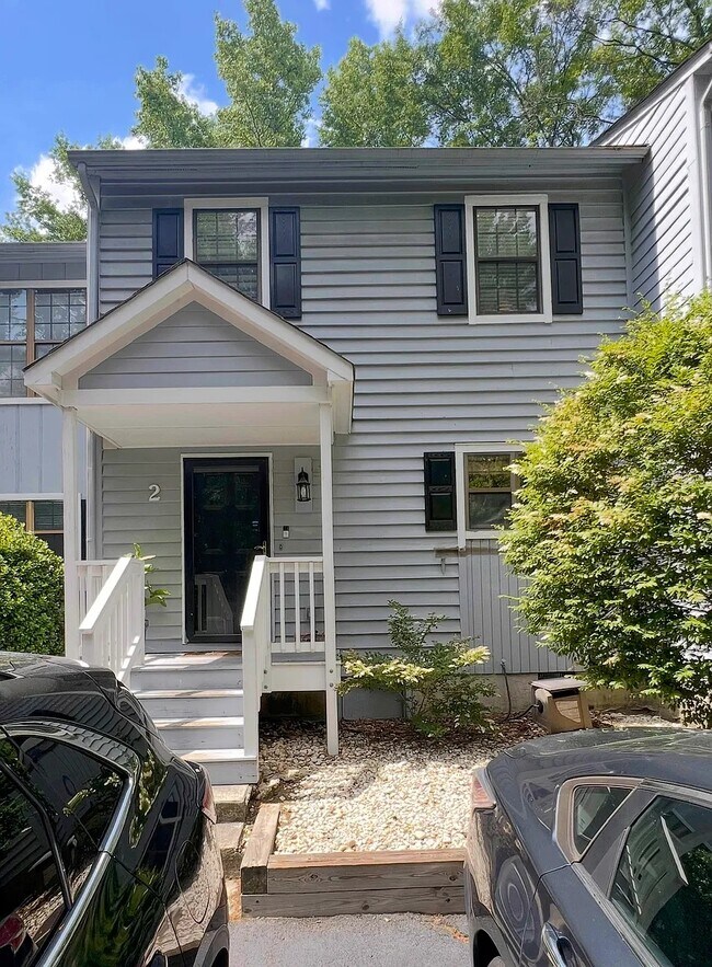 Building Photo - 2 Willow Bridge Dr