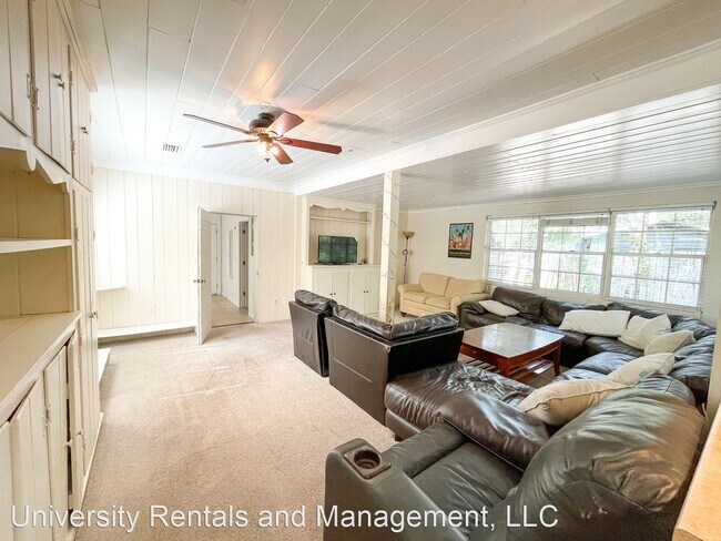 Building Photo - 5 br, 2 bath House - 740 NW 20th St