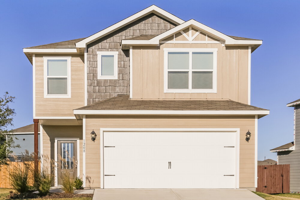 Primary Photo - 1208 Kings Pl