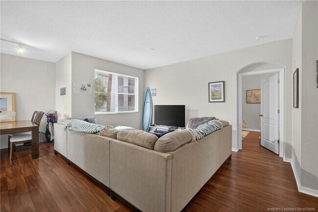Foto del edificio - 11029 Legacy Blvd