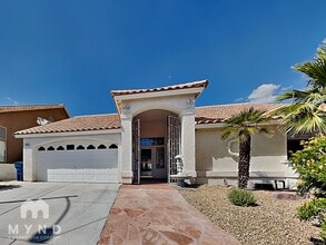 Building Photo - 9054 Claretta Dr