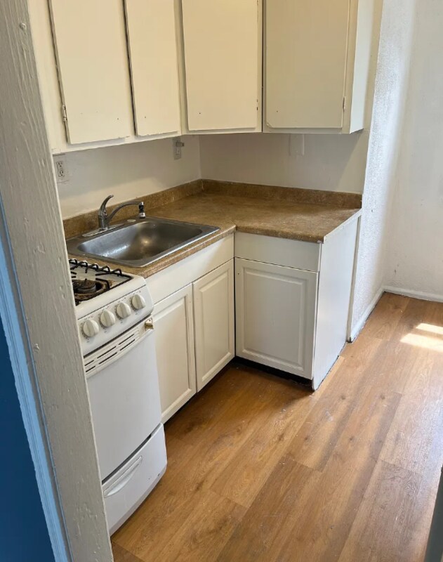 Building Photo - 52 Baltic Ave