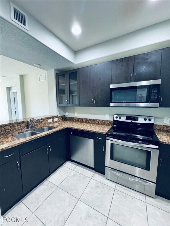 Foto del edificio - 13180 Bella Casa Cir