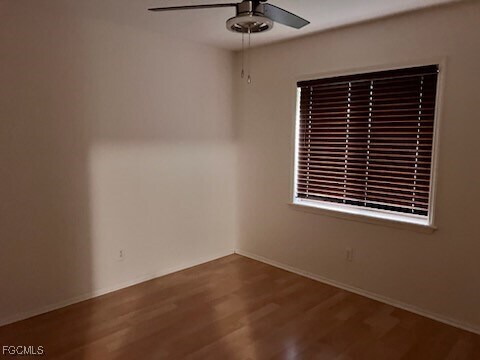 Foto del edificio - 1004 NE 13th St