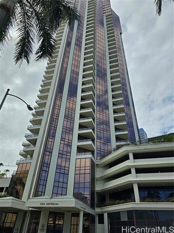 Building Photo - 725 Kapiolani Blvd