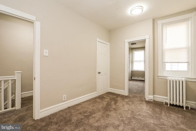 Building Photo - 5627 Hadfield St