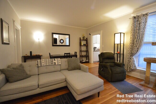 Photo - 1992 Commonwealth Ave Apartment