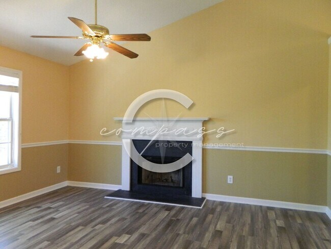 Foto del edificio - 230 Happy Valley Church Rd