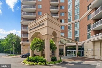 Building Photo - 3101 N Hampton Dr