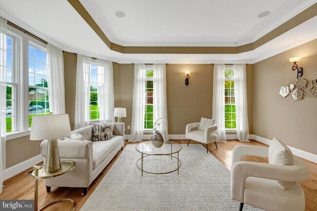 Foto del edificio - 829 Golden Arrow St