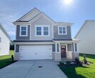 Foto principal - 4 Bedroom 2.5 Bathroom Home
