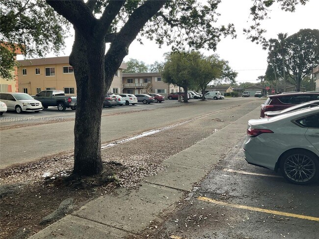 Foto del edificio - 5271 SW 90th Way