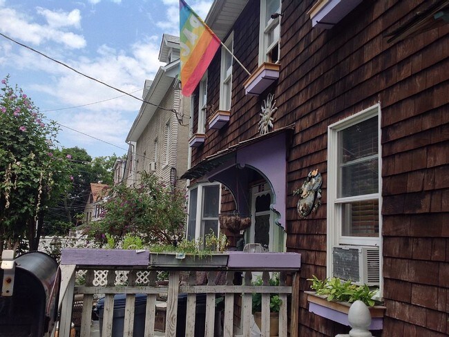 Building Photo - 151 York Ave