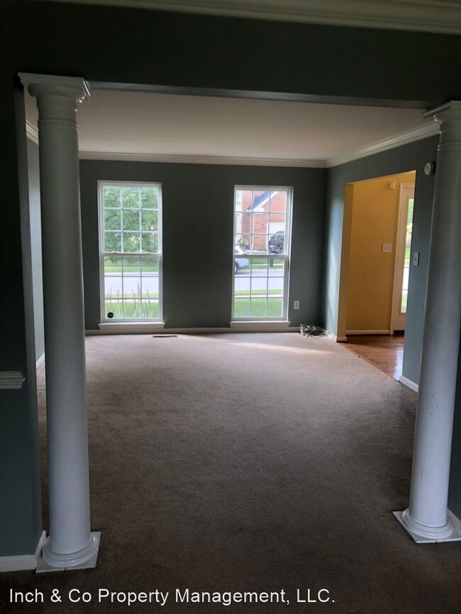 Building Photo - 4 br, 3.5 bath House - 7836 Seneca Ridge Dr.