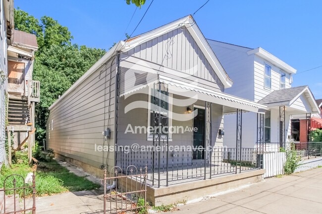 Building Photo - 1718 Garrard St