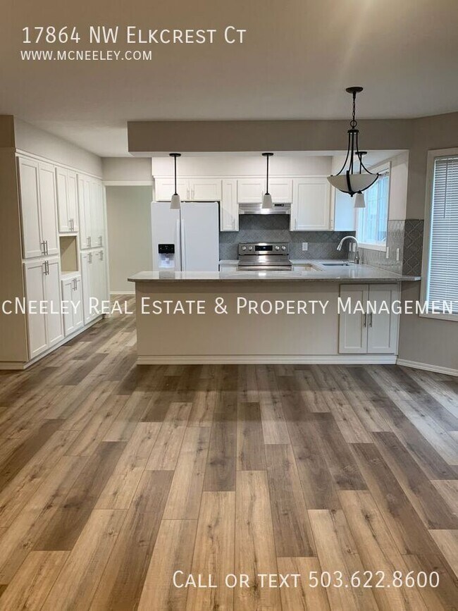 Foto del edificio - 17864 NW Elkcrest Ct