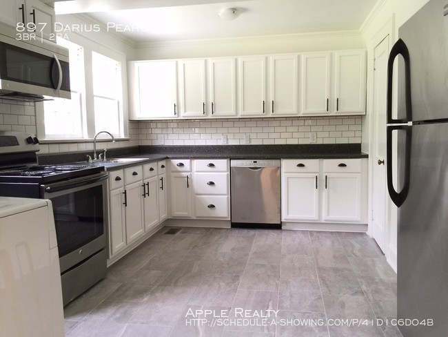Foto del edificio - 897 Darius Pierce - Available mid-July!