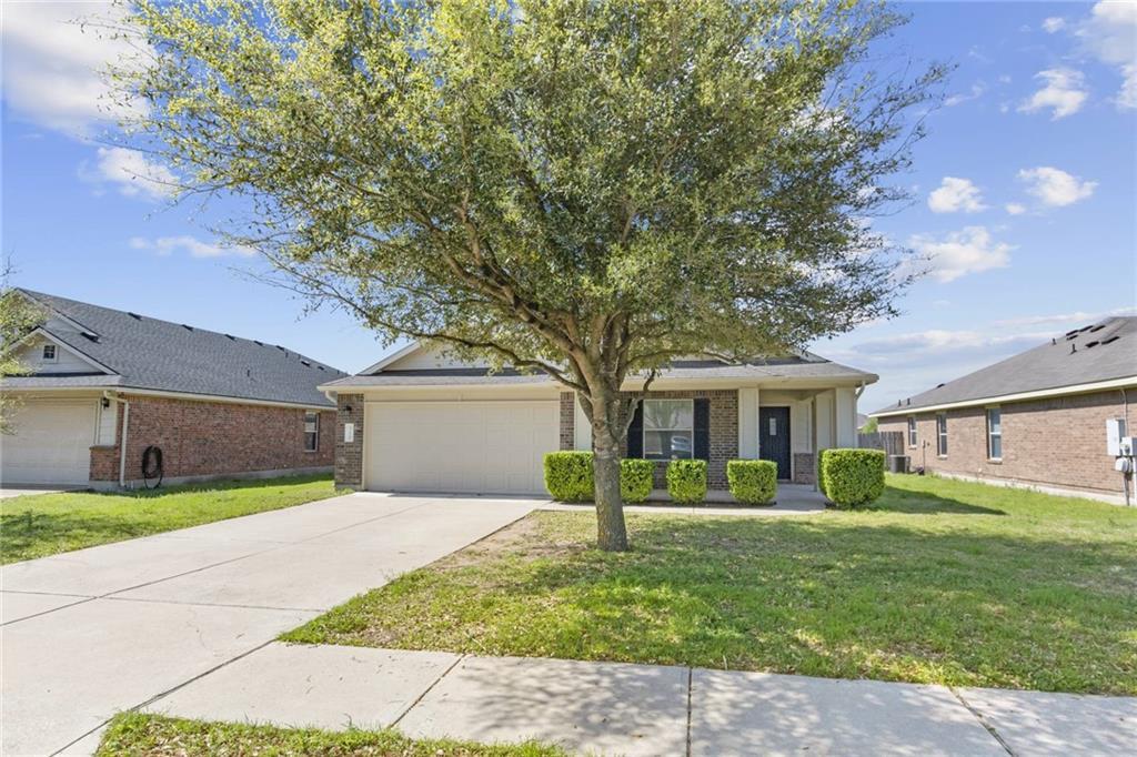 Foto principal - 316 Floating Leaf Dr