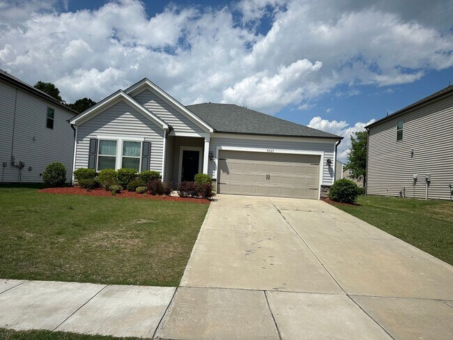 Foto del edificio - 3 Bedroom Single Family Home in Charlotte