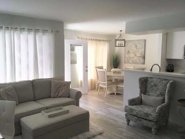 Foto del edificio - 815 Boynton Beach Blvd