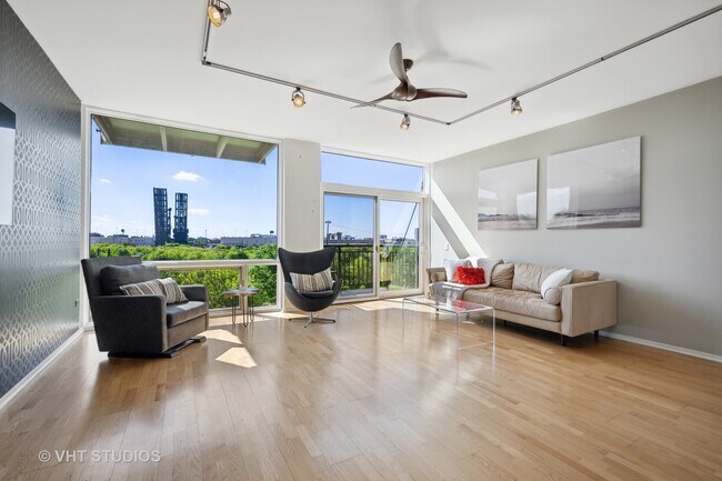 Foto del edificio - 61 W 15th St