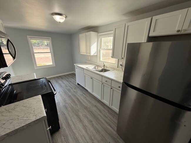 Building Photo - 301 S Jefferson Ave