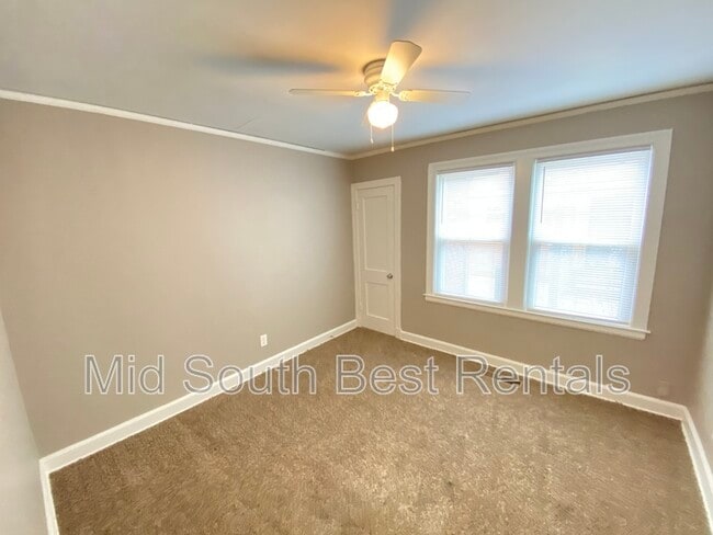 Building Photo - 3252 Park Ave