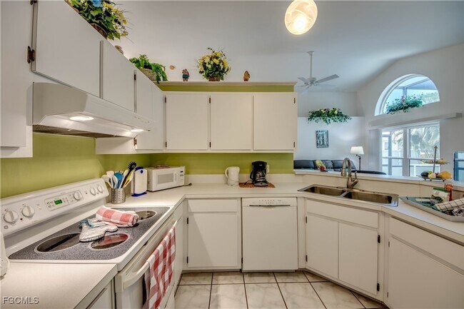 Foto del edificio - 4406 SW 25th Ave