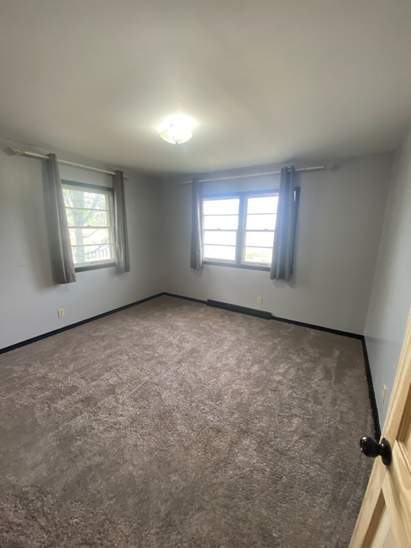 Building Photo - 909 N 7th St