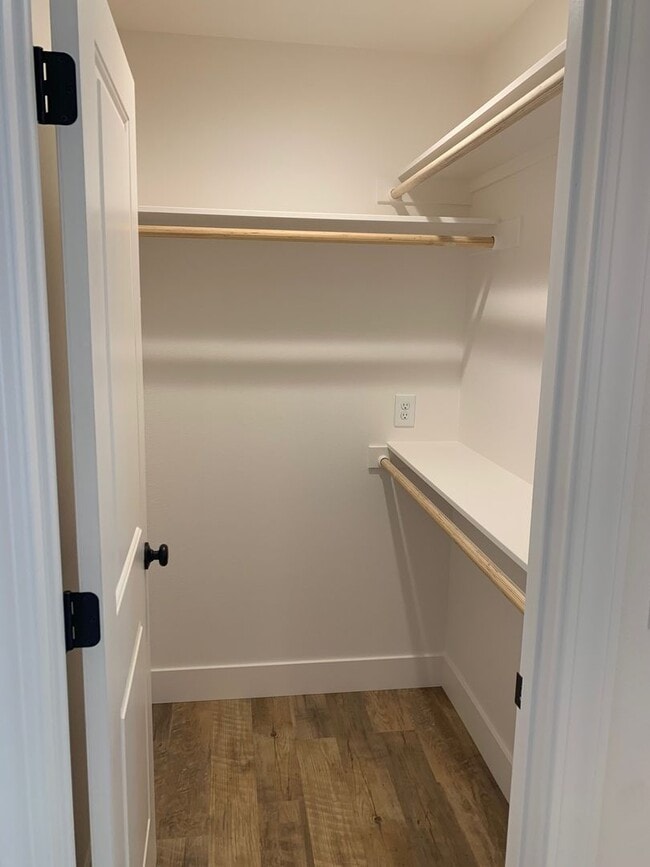 Building Photo - 0721 - 1319/1321 Normal Ave