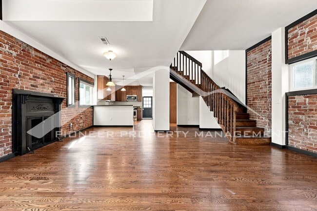 Photo - 3503 N Franklin St House