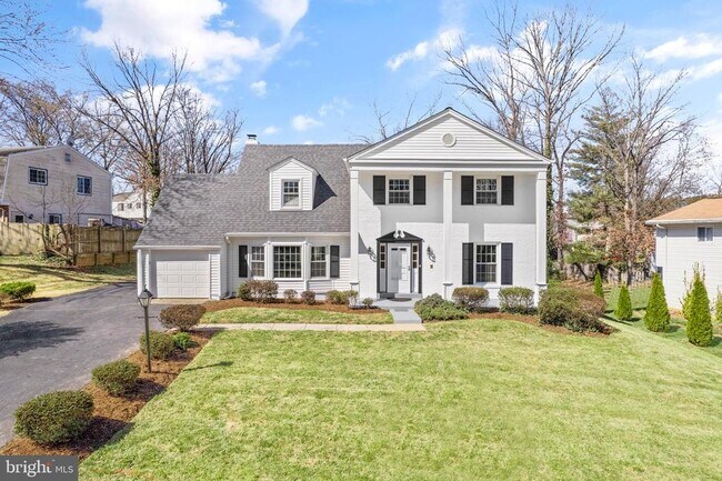 Foto del edificio - 9356 Birchwood Ct